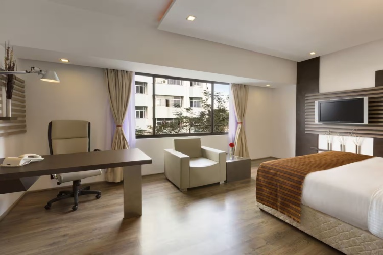 Executive Triple room