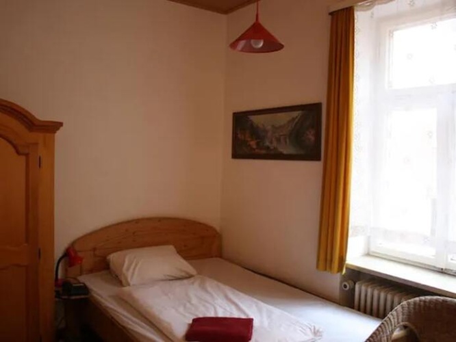 Shared Toilet Double room