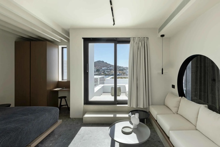 Twin Junior Suite with Mini Pool with balcony and Sea View
