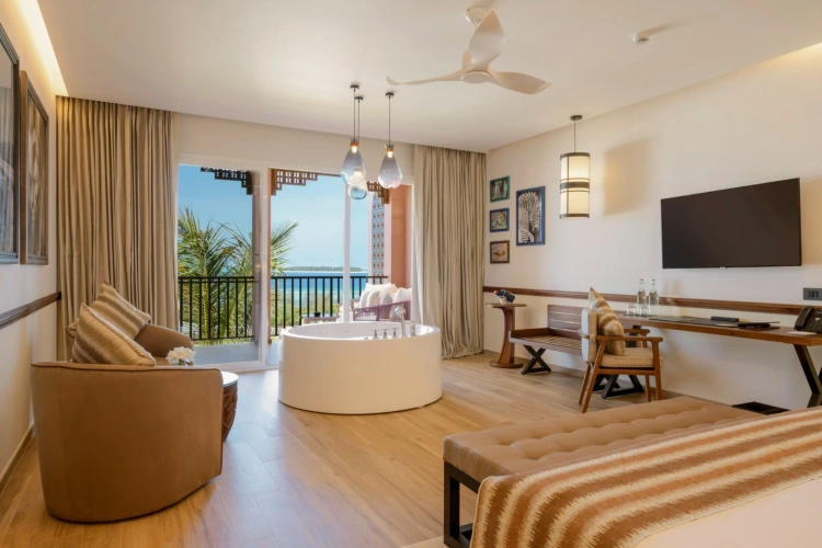 Superior Double Suite with ocean view