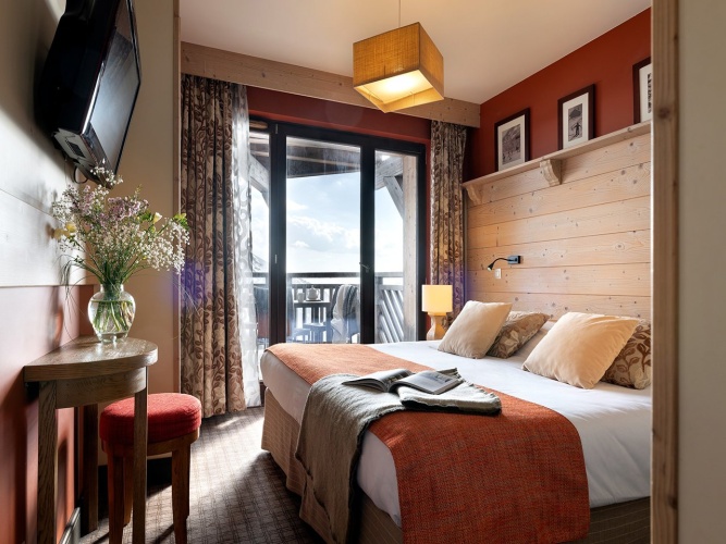 3 Bedrooms Apartment with balcony