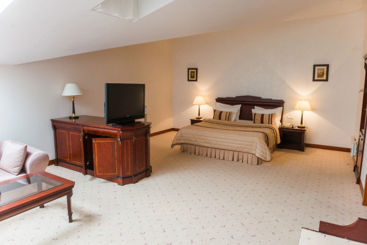  (двуспальная кровать) - изображение 1