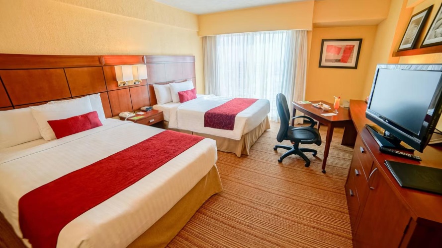 Classic Quadruple room
