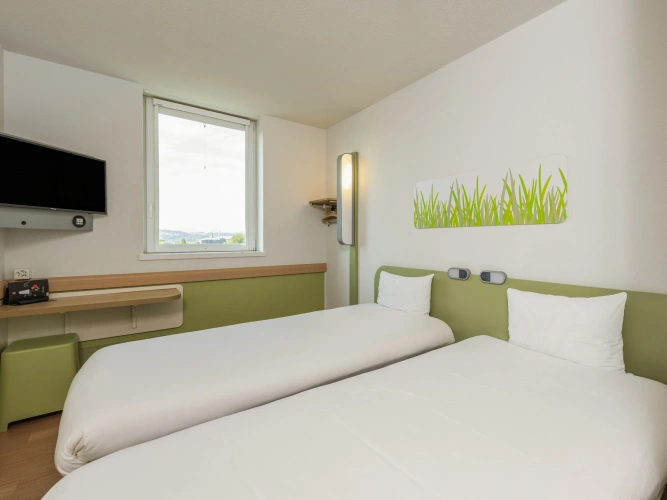 Twin room