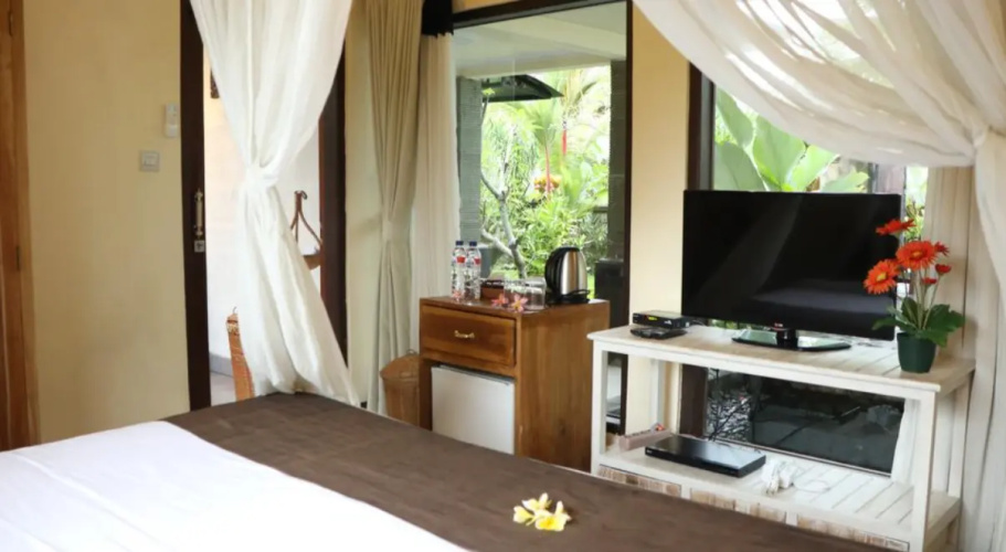 Deluxe Double Villa with garden view