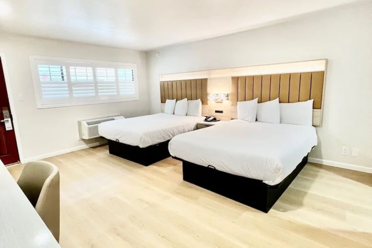 Twin room