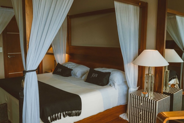 Allegra Deluxe Double Suite