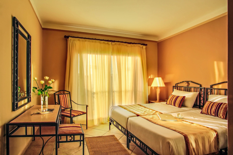 JAZ Neo Ivory Hotel