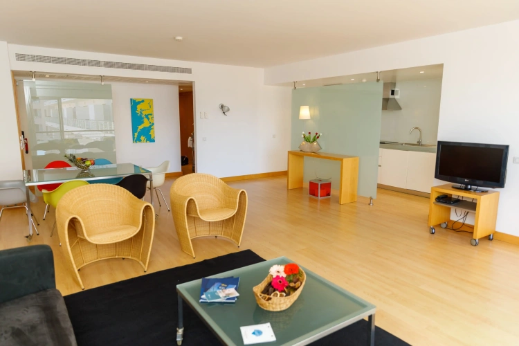 3 Bedrooms Superior Apartment