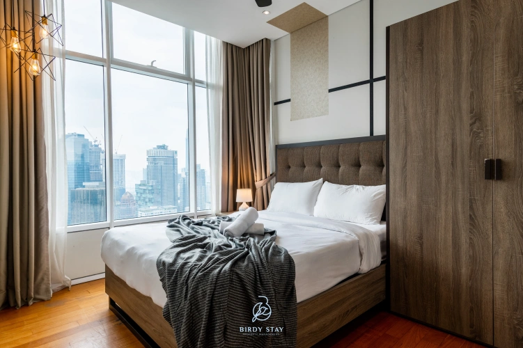 3 Bedrooms Apartment with KLCC view