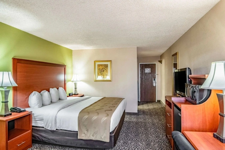 Double room poolside