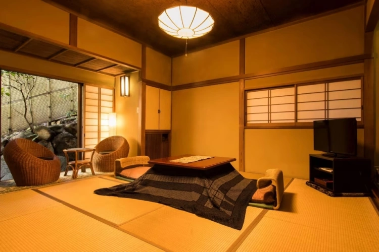 AOI Japanese-style with a Half Open-air Bath room
