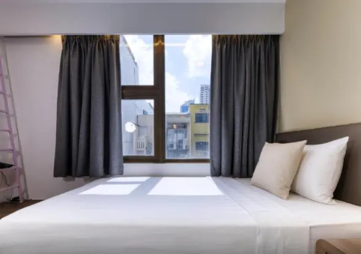 Premium Single room with city view
