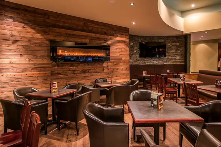 Holiday Inn Lethbridge photo 13