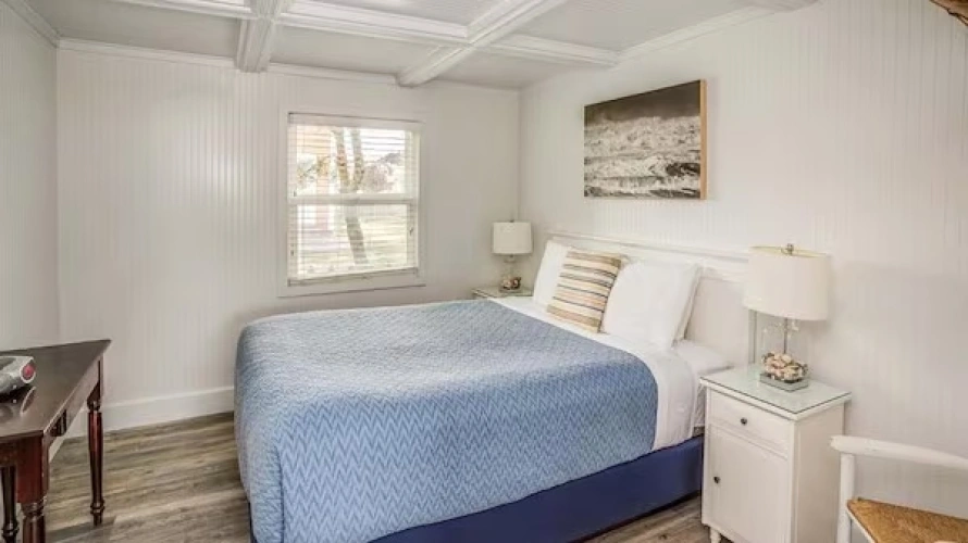 Grand Double McBee Cottage