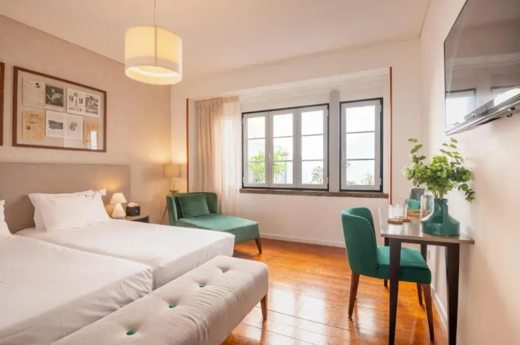 Bica FLH Suites