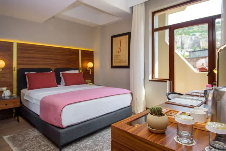 Фотография номера гостиницы Tiflis Palace