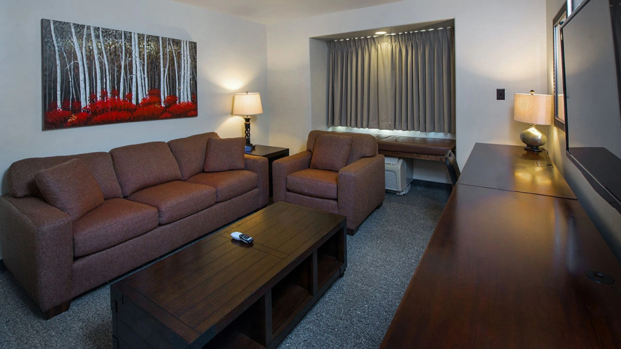 Magnolia Inn & Suites