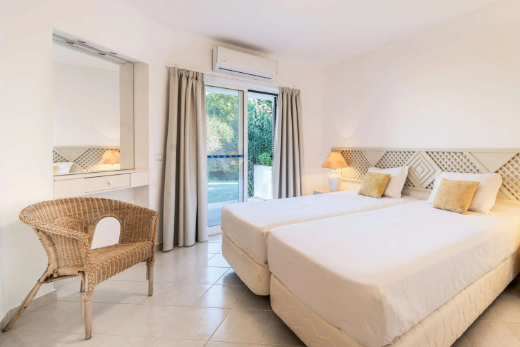 Balaia Golf Village