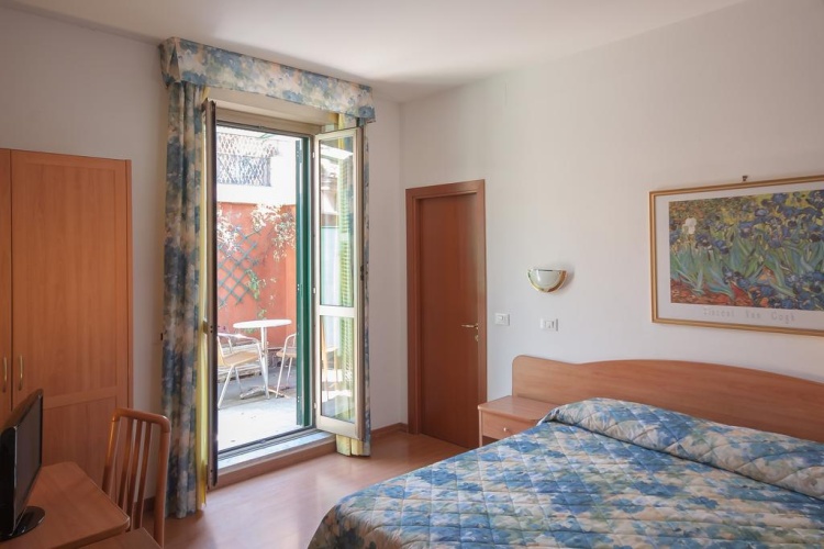 Tirreno Hotel photo 9