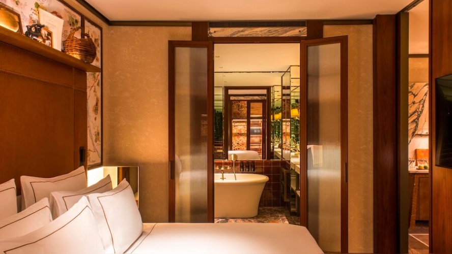 Ernesto Double Suite