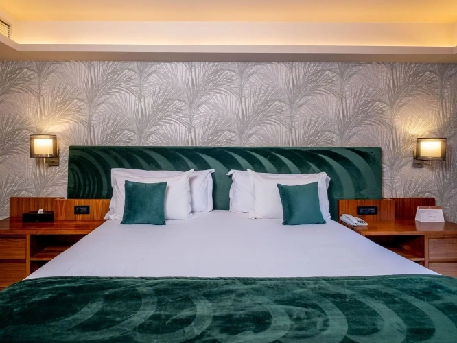 Double Junior Suite with pool view
