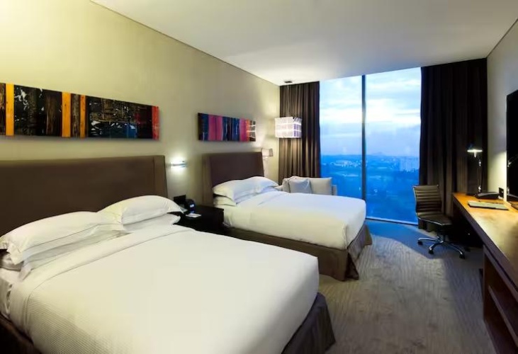 Executive Floor room
