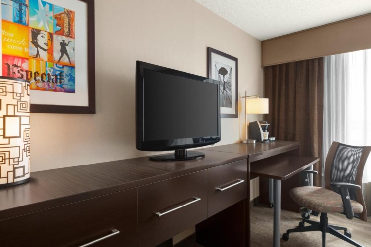 Holiday Inn Boston - Cambridge Area photo 16