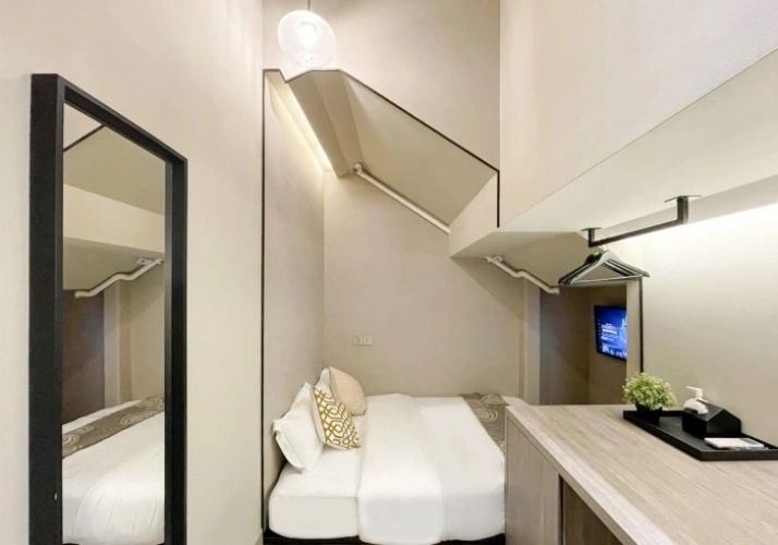 No window M Double Cabin