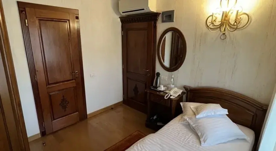 Single room