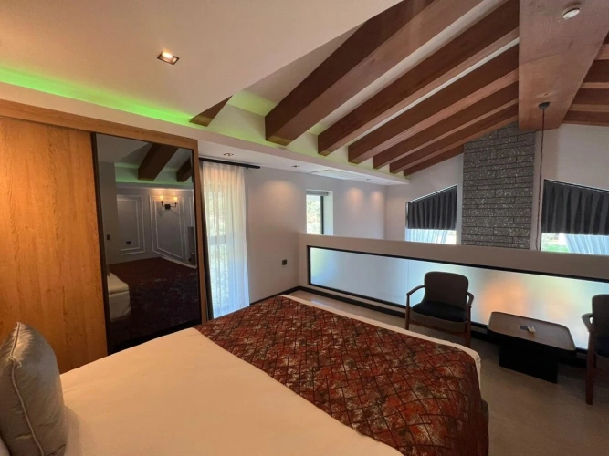 Premium Private Quadruple Villa