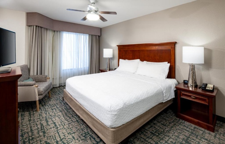 Accessible Double Suite