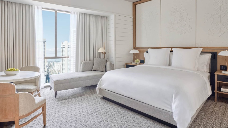 Superior Double room with city view