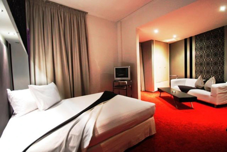 Mary Plaza Hotel