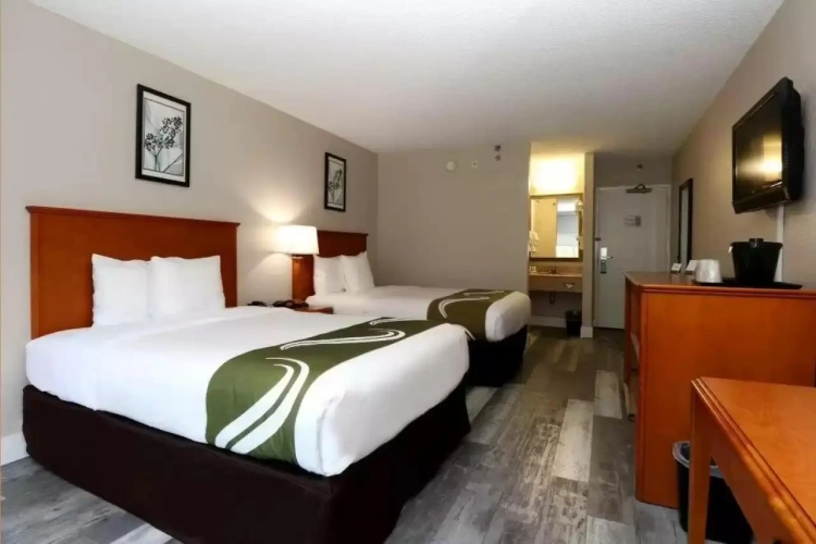 Quadruple room