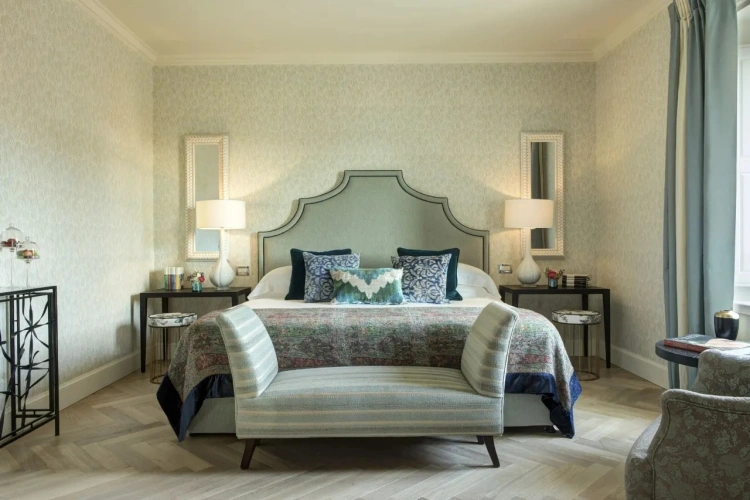 Artist Double Suite