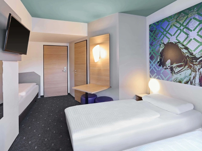 Triple room