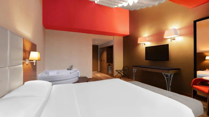 Double Suite