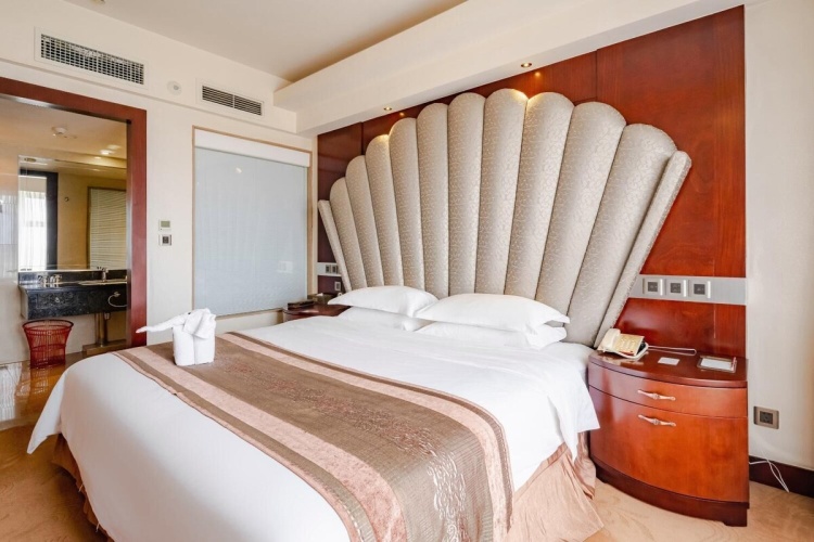 Deluxe Double Suite