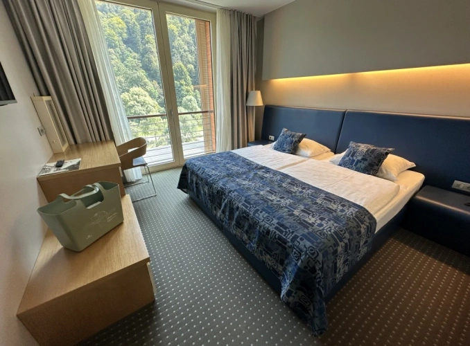 2 Room Lux Suite with balcony and with river view
