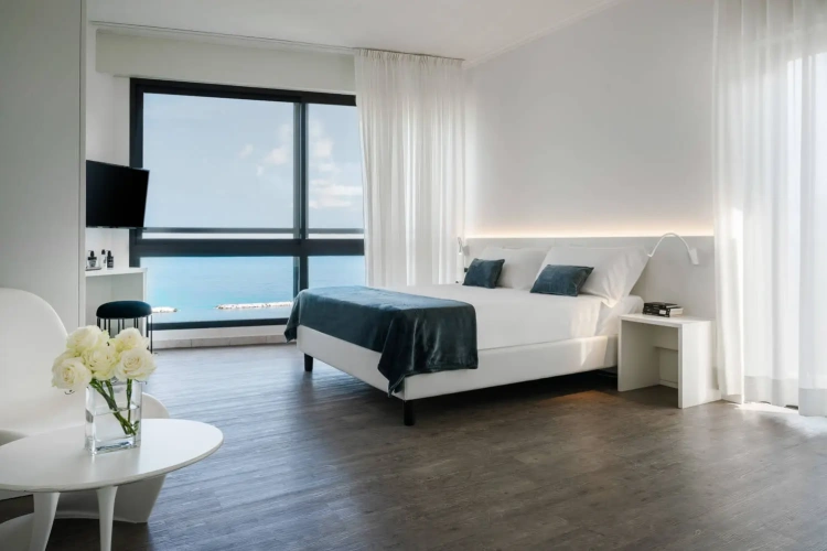 Junior Suite seafront