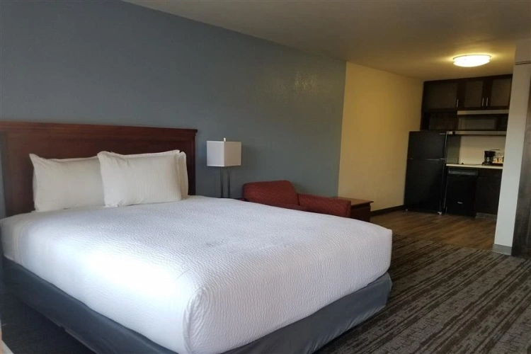 Kitchenette Suite