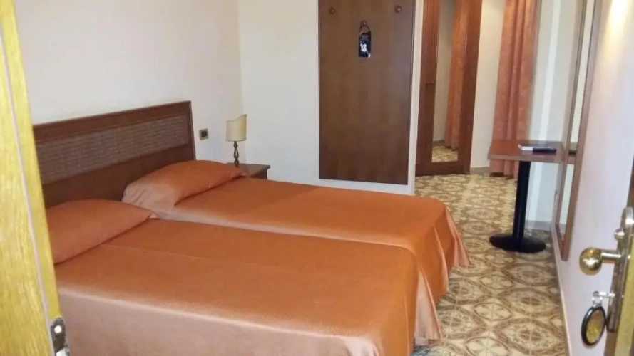 Twin room