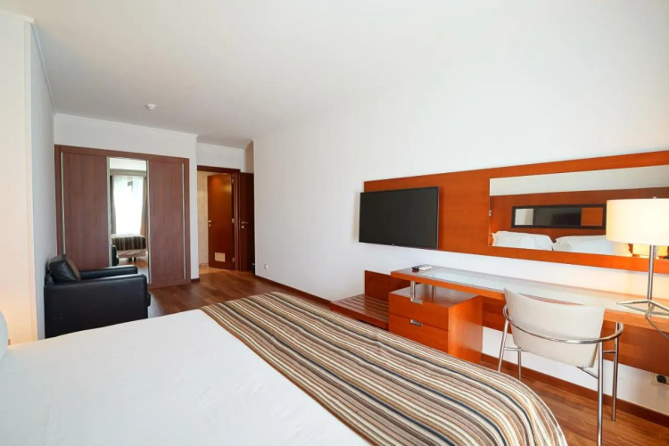Legendary Lisboa Suites photo 11