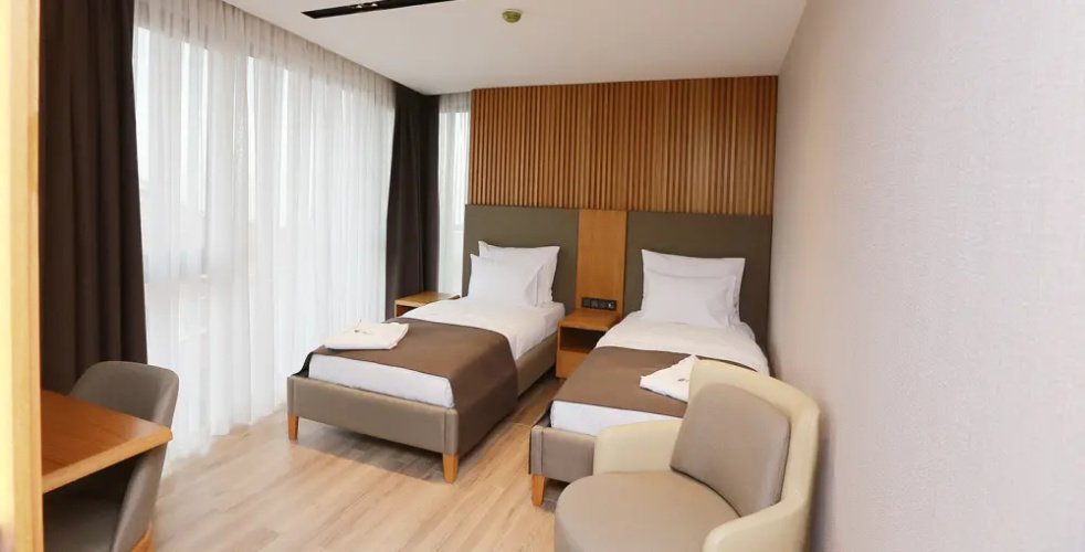 Standard Twin room