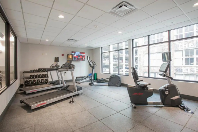 Holiday Inn Hotel & Suites Cincinnati Downtown photo 37