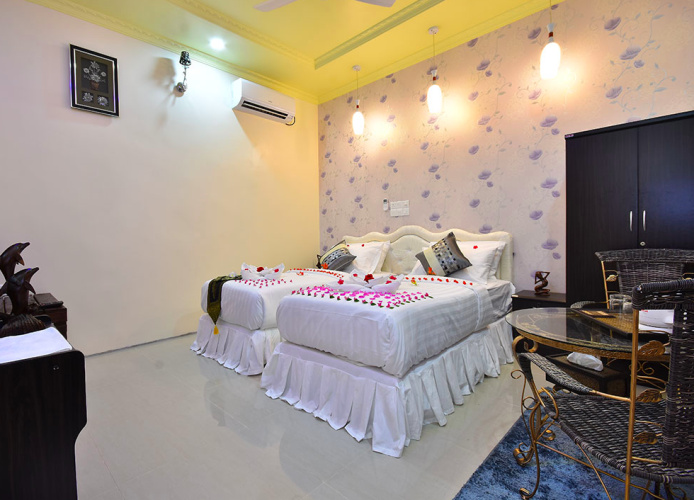 Deluxe Twin room