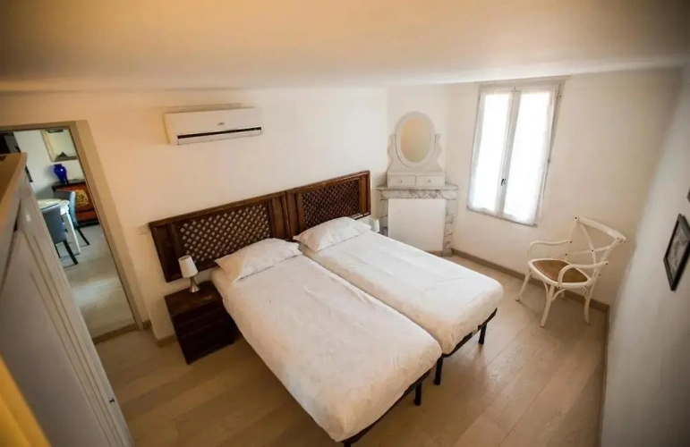 1 Bedroom Superior Twin Apartment