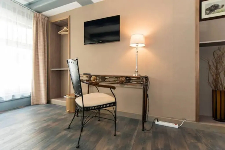 Central Guest Rooms