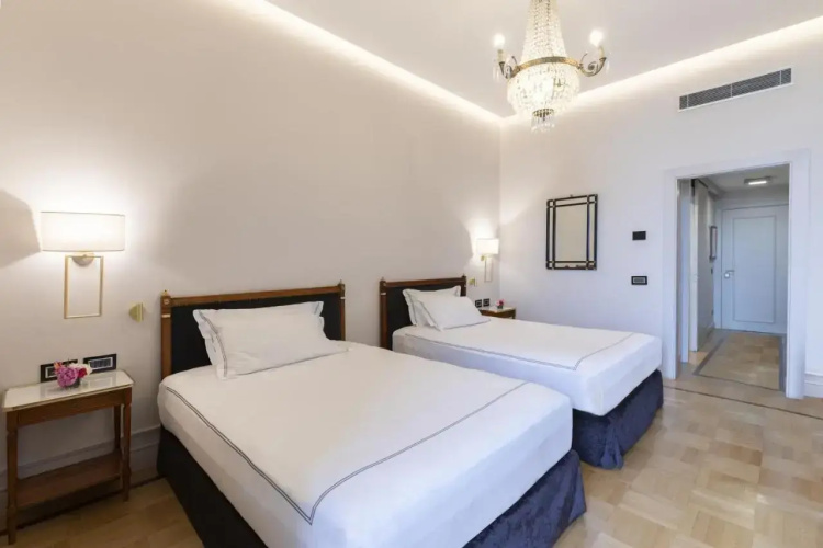 Grand Hotel Parkers